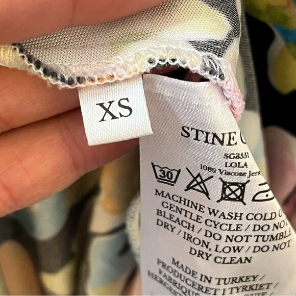 Stine Goya Lola Dress in Watercolor Floral XS - Picture 8 of 10